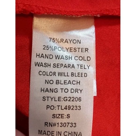 Umgee Red Scallop Wrap Romper Bell Sleeve‎ Elastic Waist Boho Chic Size Small - Picture 11 of 15